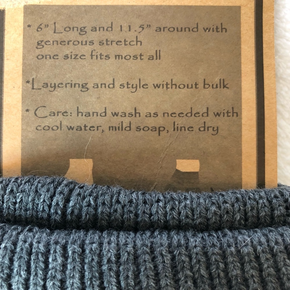 NWT Women’s Cream & Gray Boot Cuffs NEW - Picture 3 of 5